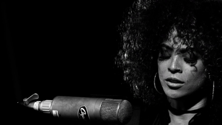 Kandace Springs Video Soul Eyes Mic Take