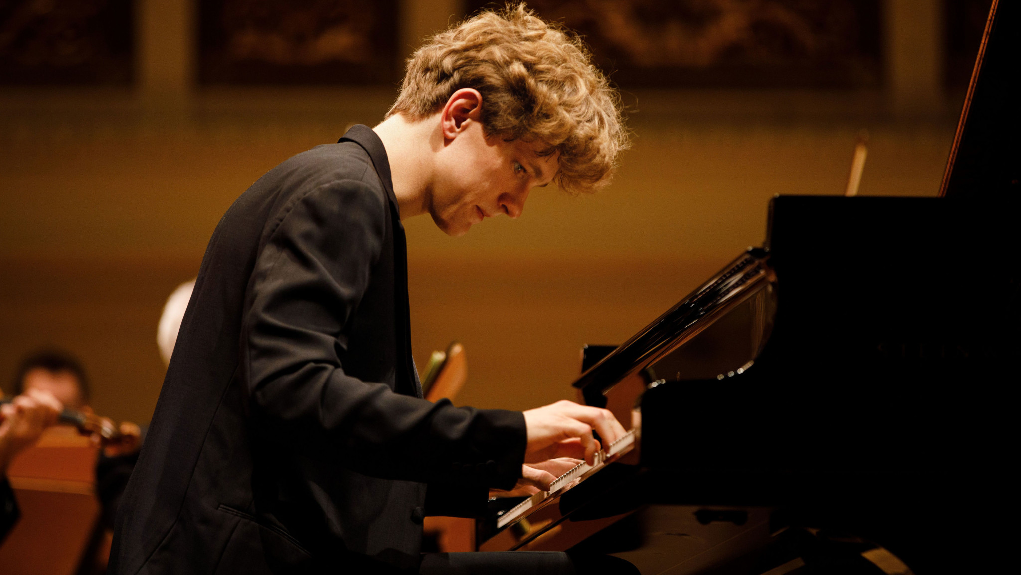 Mut und Spielfreude - Jan Lisiecki spielt Beethovens Klavierkonzerte