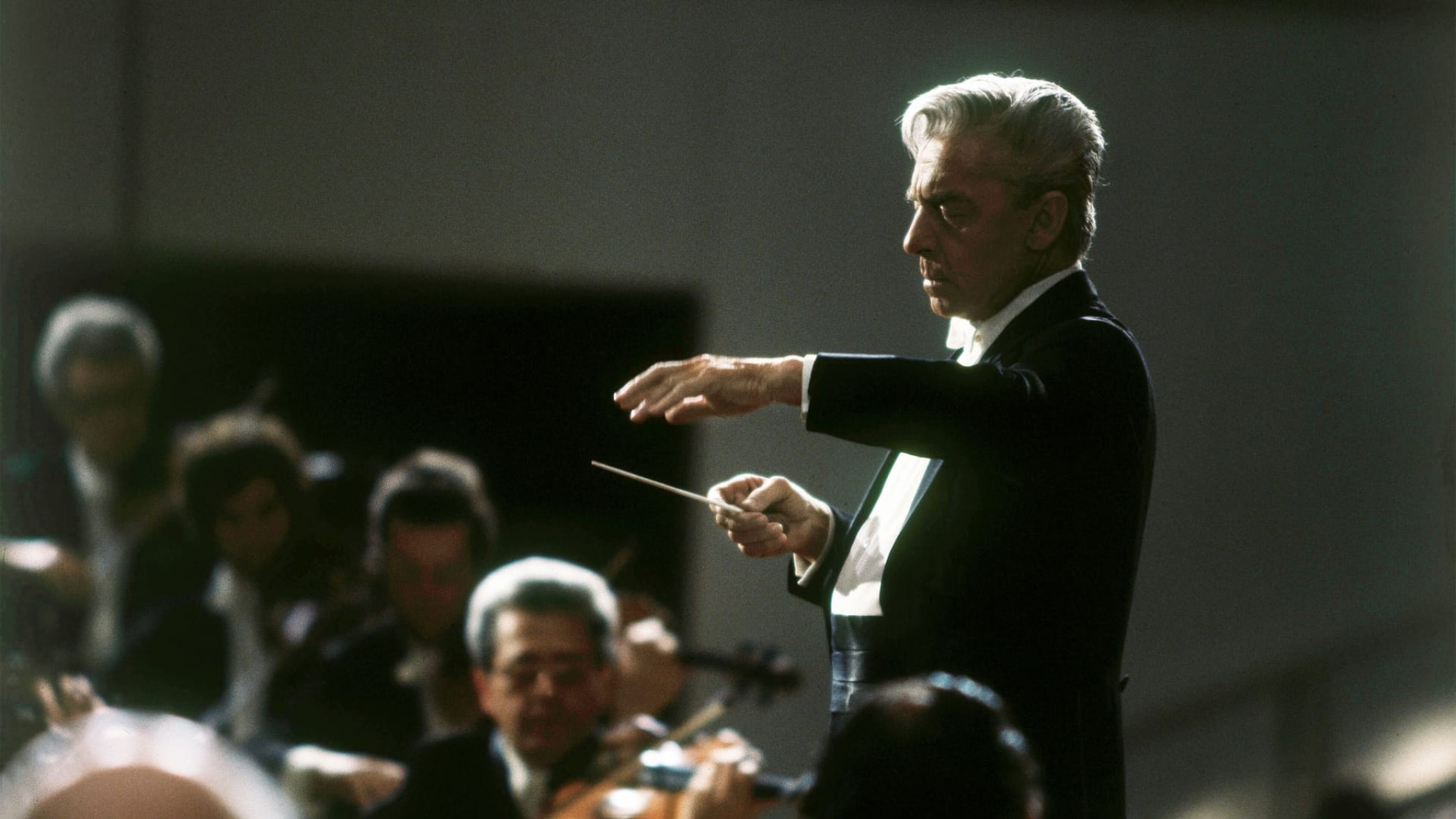 Karajan conducts Debussy & Ravel (1978)