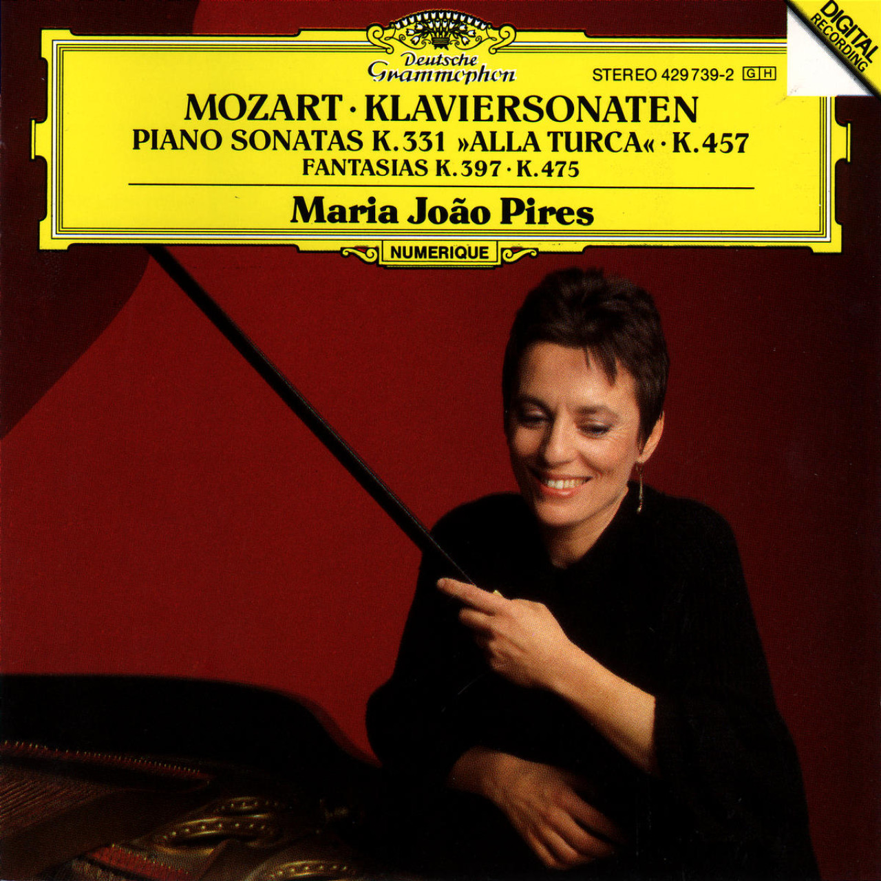 MOZART Klaviersonaten KV 331 457 Pires | Deutsche Grammophon