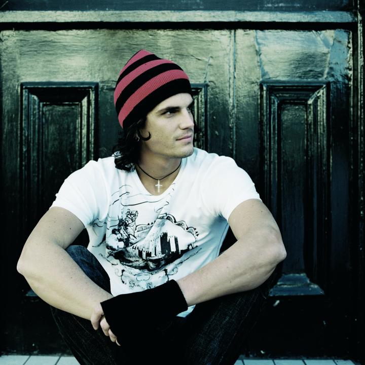 tommyreeve_sorry_foto2_300cmyk.jpg