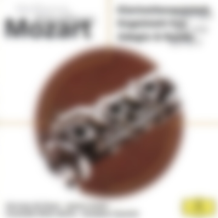 Mozart:  Works with Clarinet 0028946345427