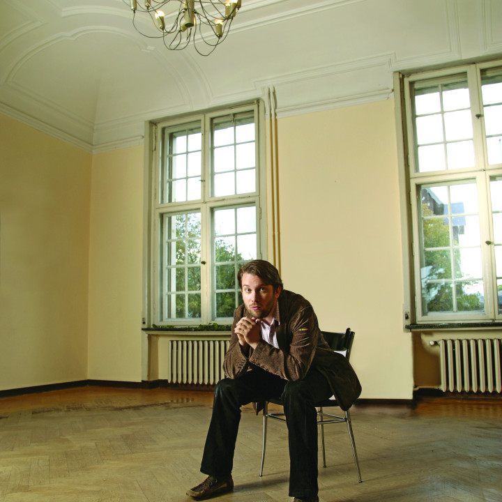 ulmen_derfruehe_foto3_300cmyk.jpg