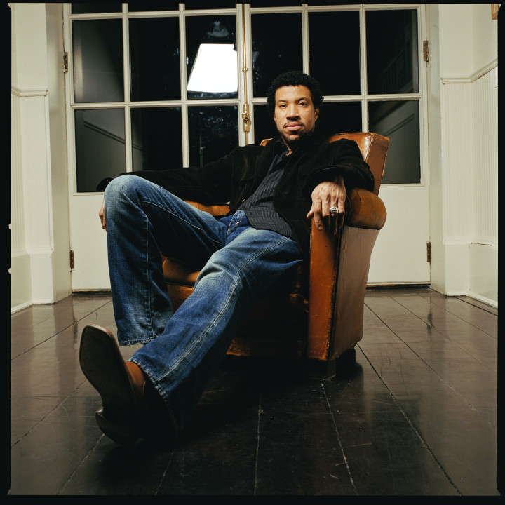 lionelrichie_alsilfen_140104.jpg