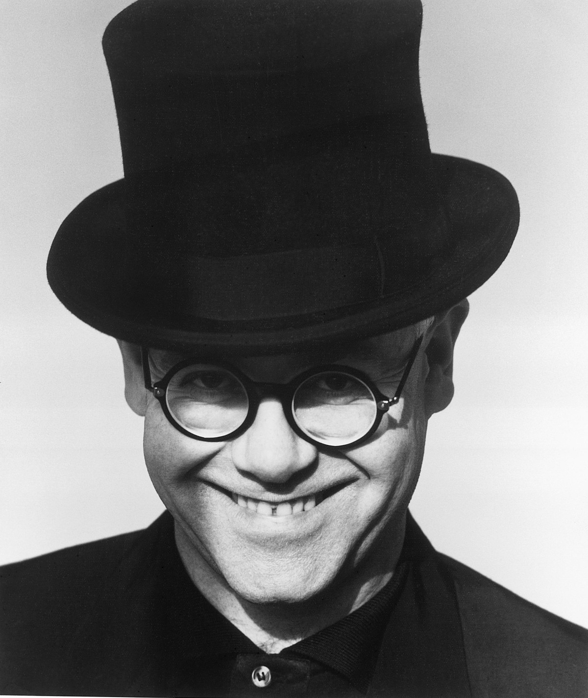 eltonjohn_20030218_80015573.jpg