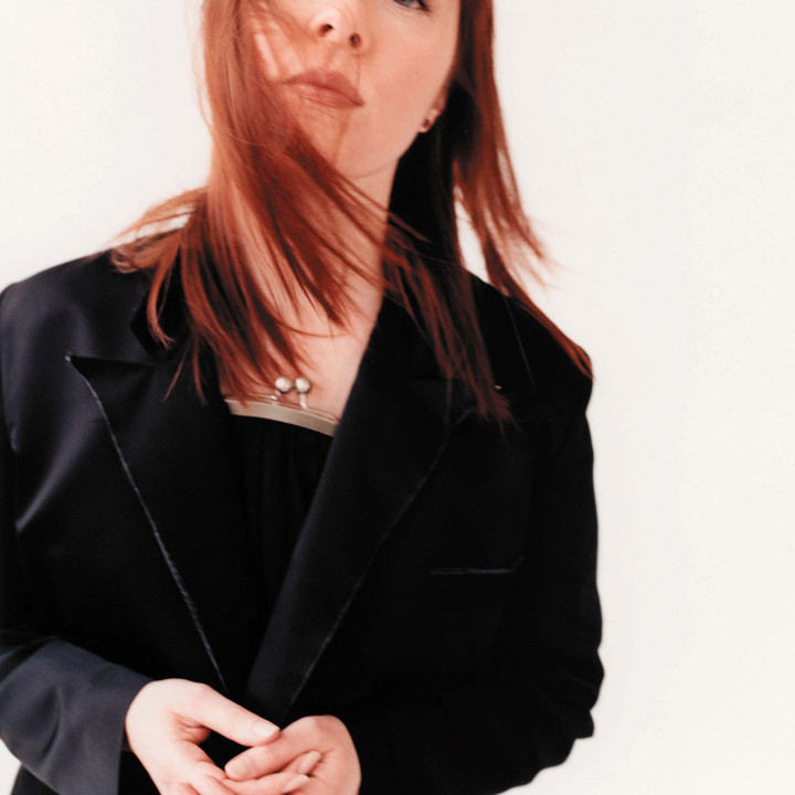 suzannevega_20020325_8000934.jpg