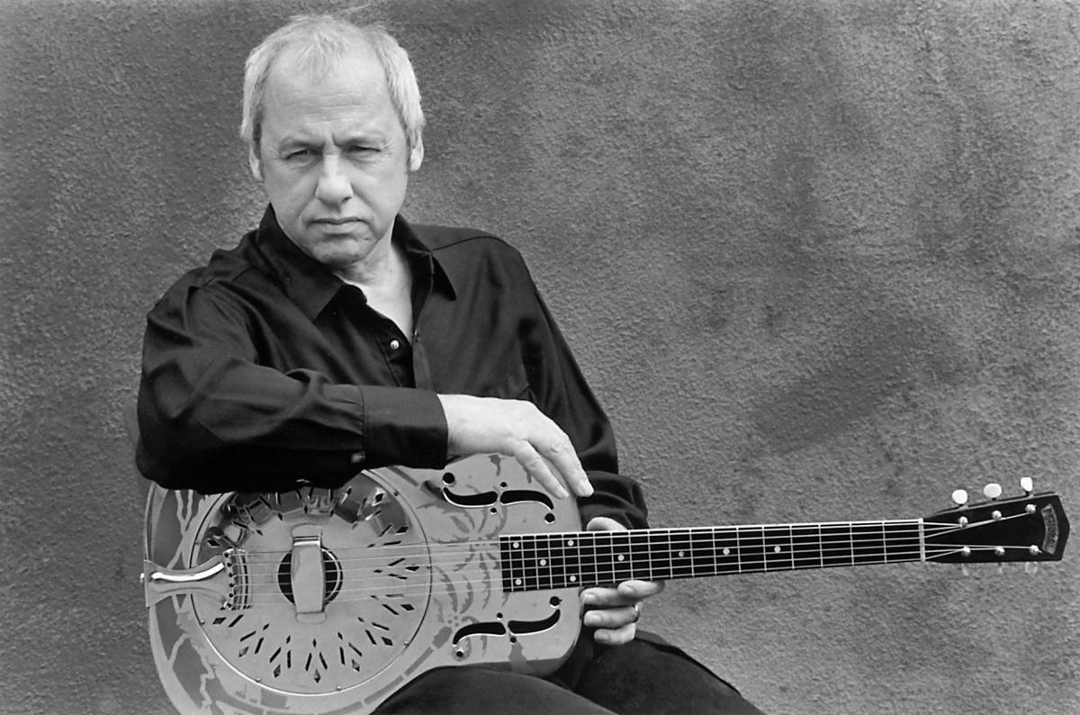 markknopfler_20030225_800159.jpg