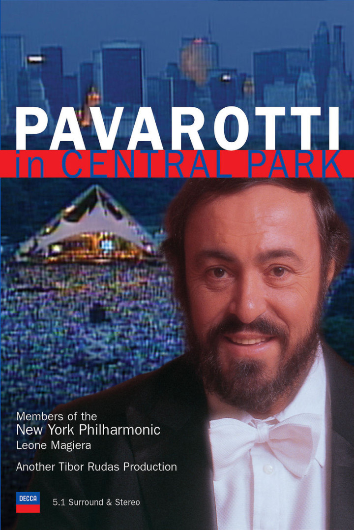Pavarotti in Central Park 0044007118098