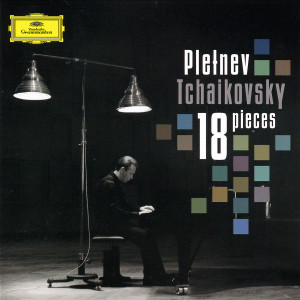 Tchaikovsky: 18 pieces for solo piano, Op. 72 0028947753780