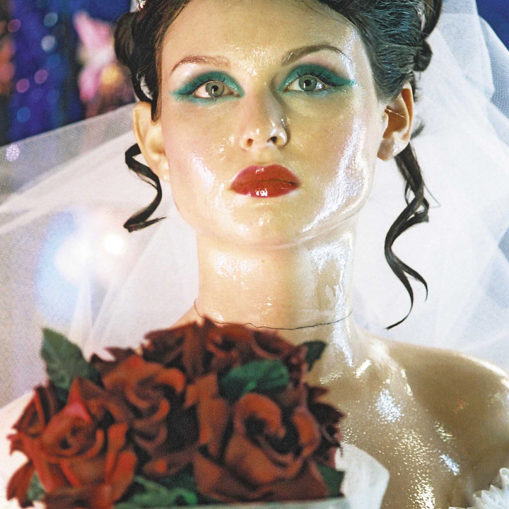 sophieellisbextor_20020522_3.jpg