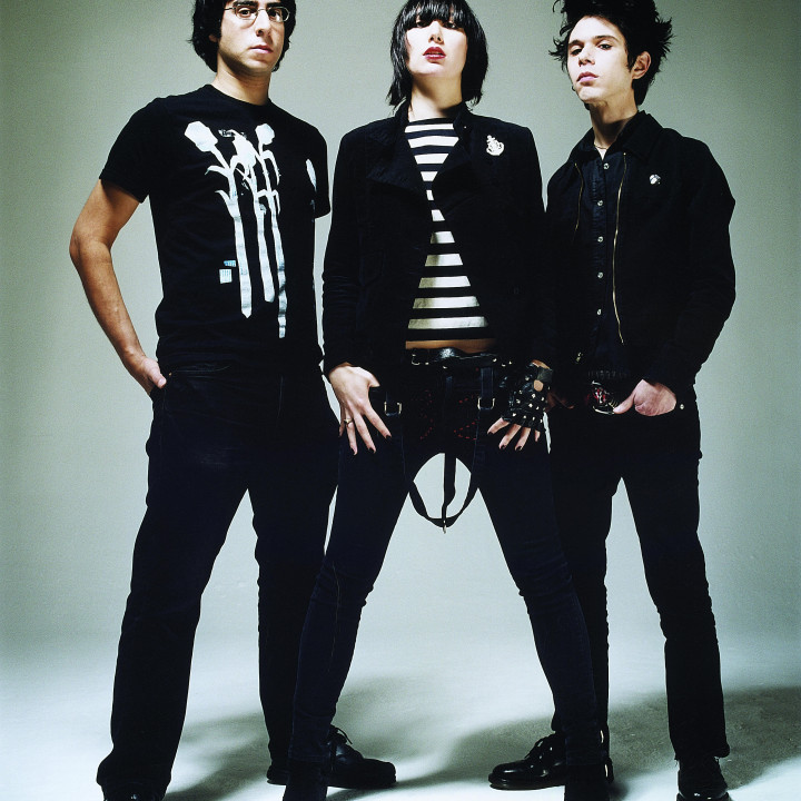 yeahyeahyeahs_perouinc_19037.jpg