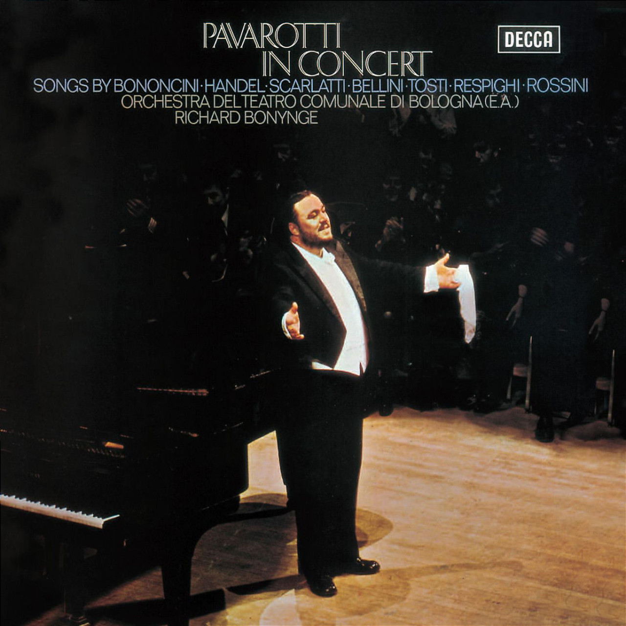 Pavarotti in Concert | Decca Classics