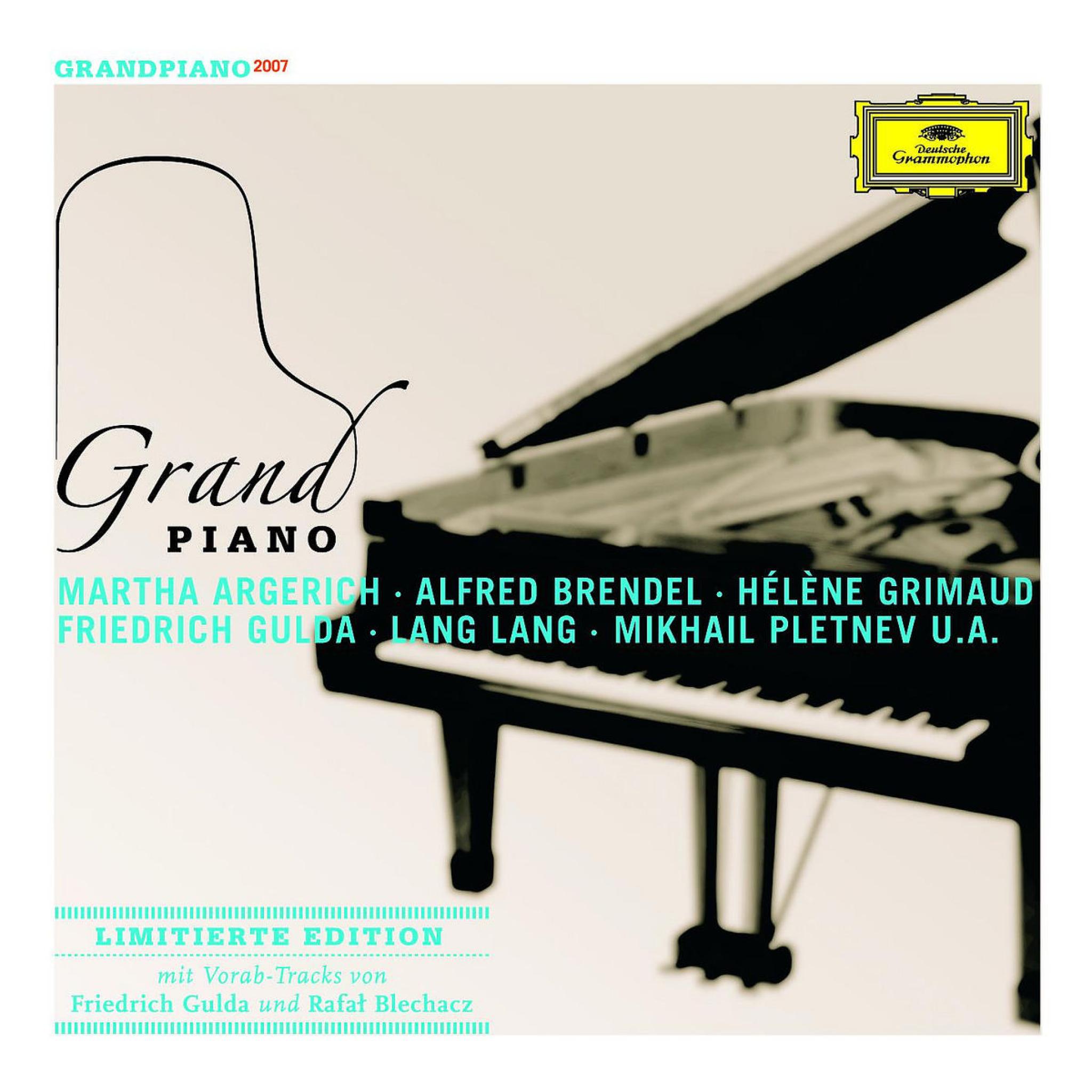 Grand Piano 0028944299315