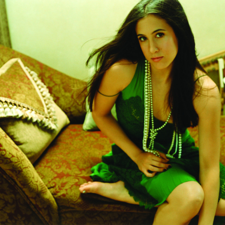 vanessacarlton_harmonium_foto3_300CMYK.jpg