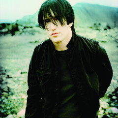 NineInchNails_WithTeeth_photo4_300CMYK.jpg