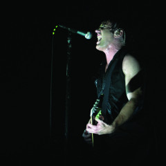 NineInchNails_WithTeeth_photo6_300CMYK.jpg