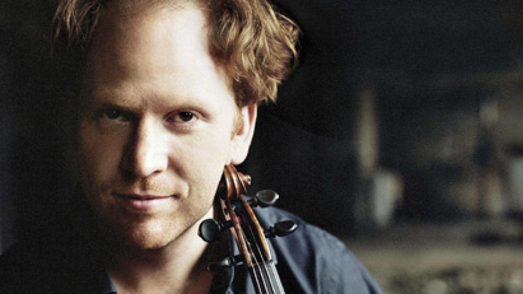 kurz gemledet: Daniel Hope und die Festivals & Helmut Schmidt - Kanzler & Pianist