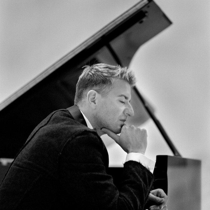 Jean-Yves Thibaudet (© Kasskara / Decca)