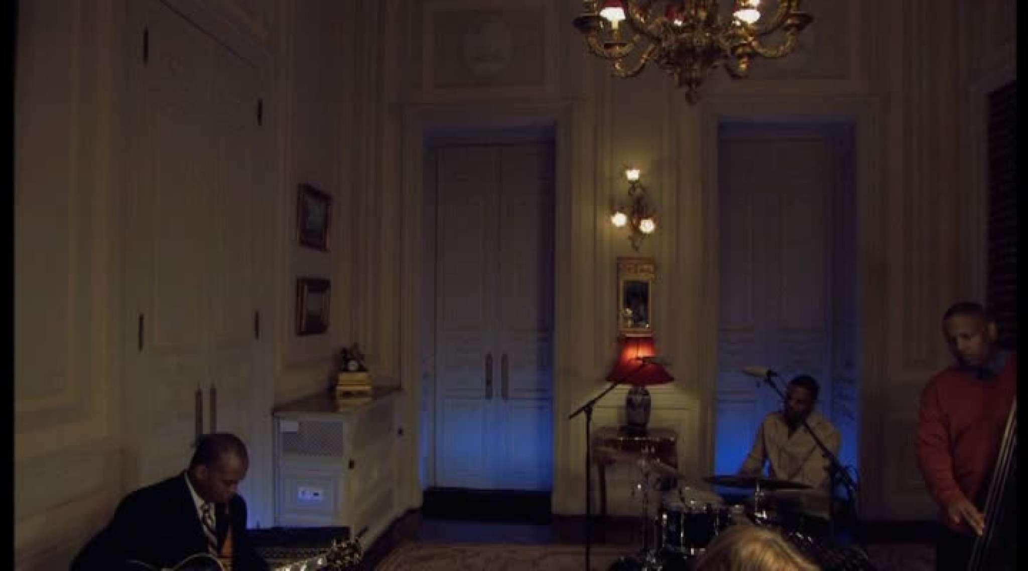 Walk On By Live In Lisbon