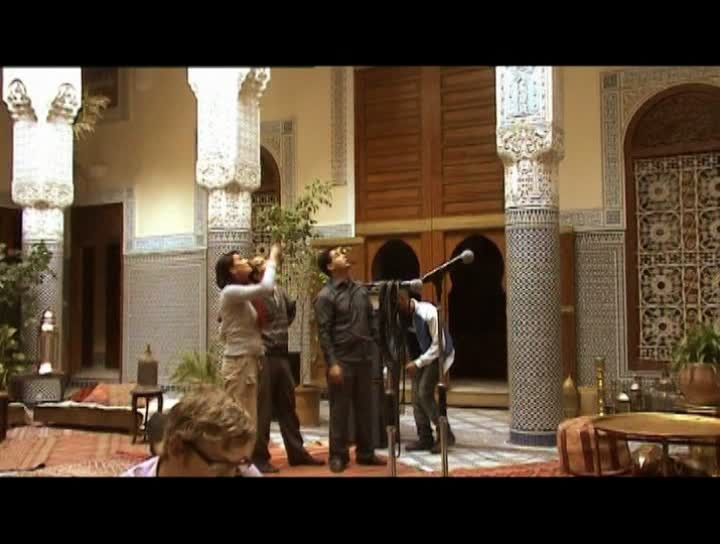"Magnificient" - Behind The Scenes