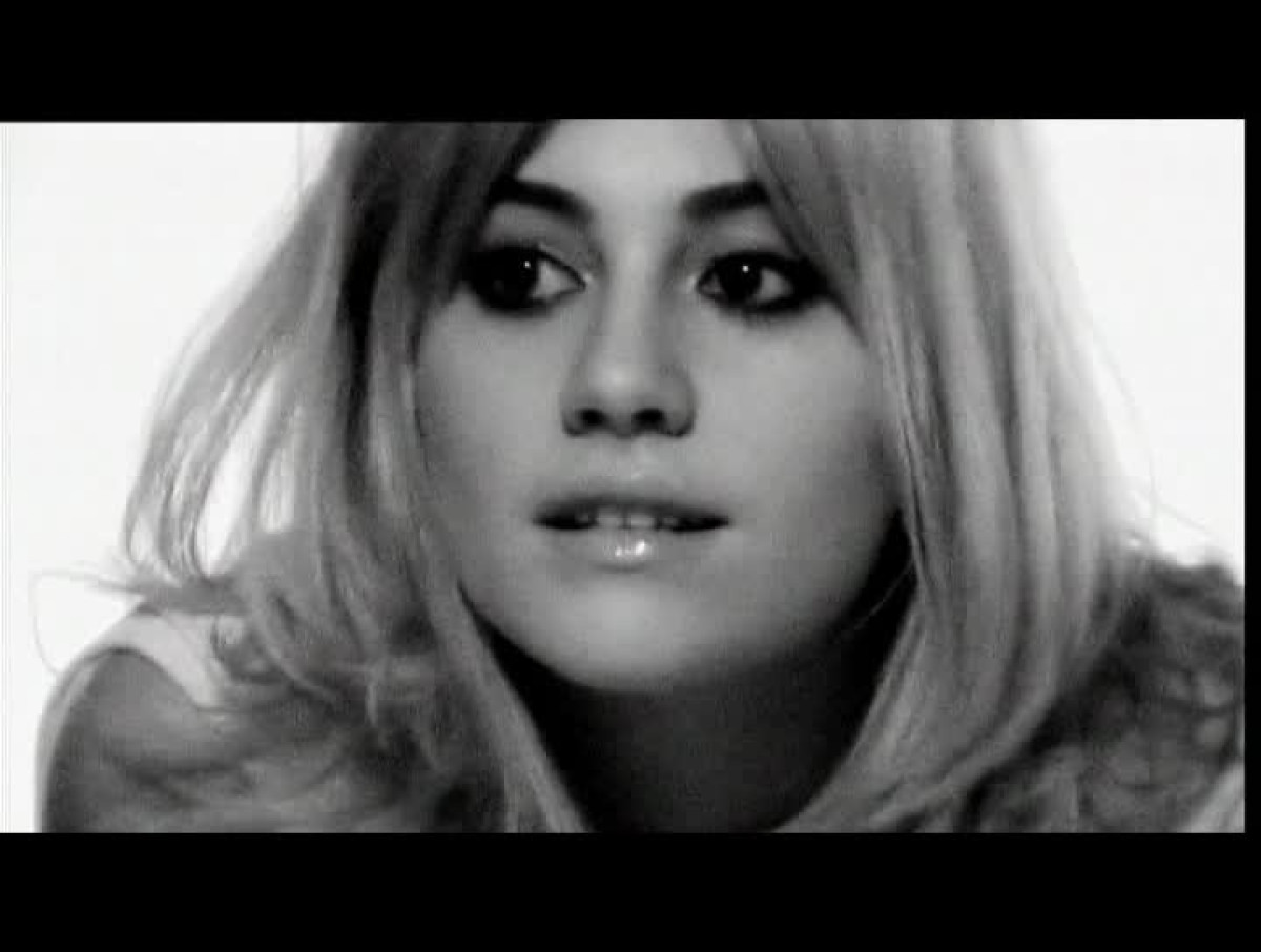Pixie Lott - Mama Do - Photoshoot Long Version (16:9)