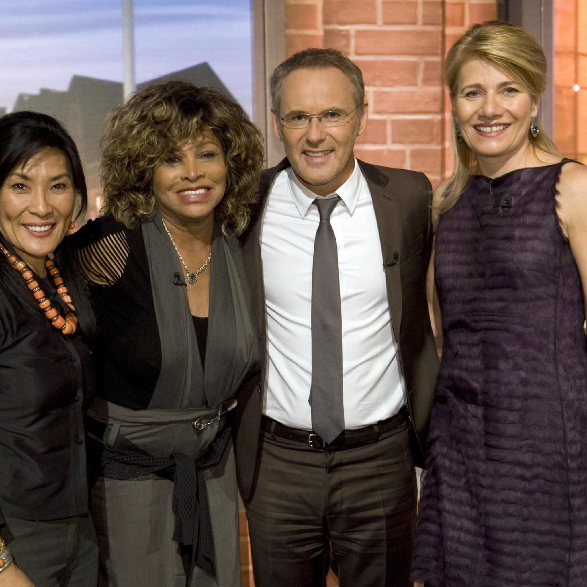 Dechen Shak-Dagsay, Tinas Turner und Regula Curti zu Gast bei Reinhold Beckmann, 29.06.2009 © NDR/Morris Mac Matzen