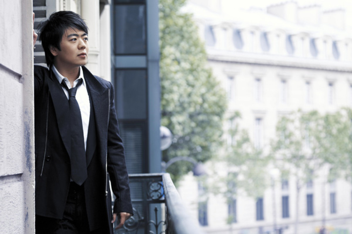 Lang Lang © Olaf Heine / DG