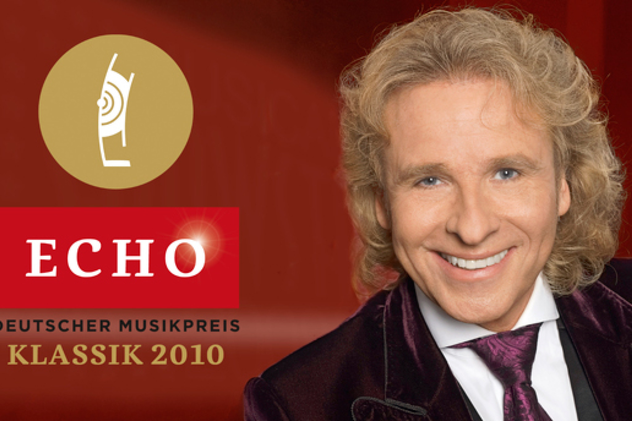 Thomas Gottschalk moderiert Echo Klassik 2010 © ZDF, Silke Cronauer; Foto: Svea Pietschmann; Logo: BVMI QUELLE: ZDF