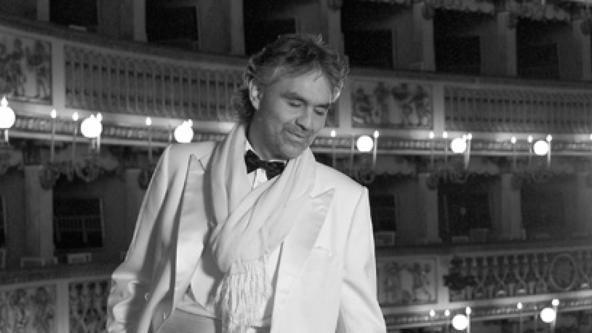 Andrea Bocelli in der Oper © Decca, Mario und Eva Mulas