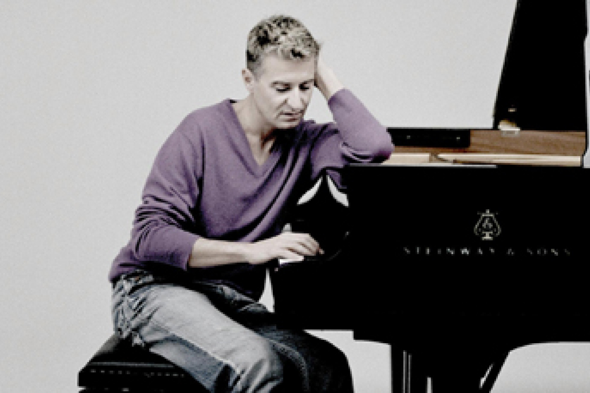 Thibaudet on a Steinway © Decca / Kasskara 