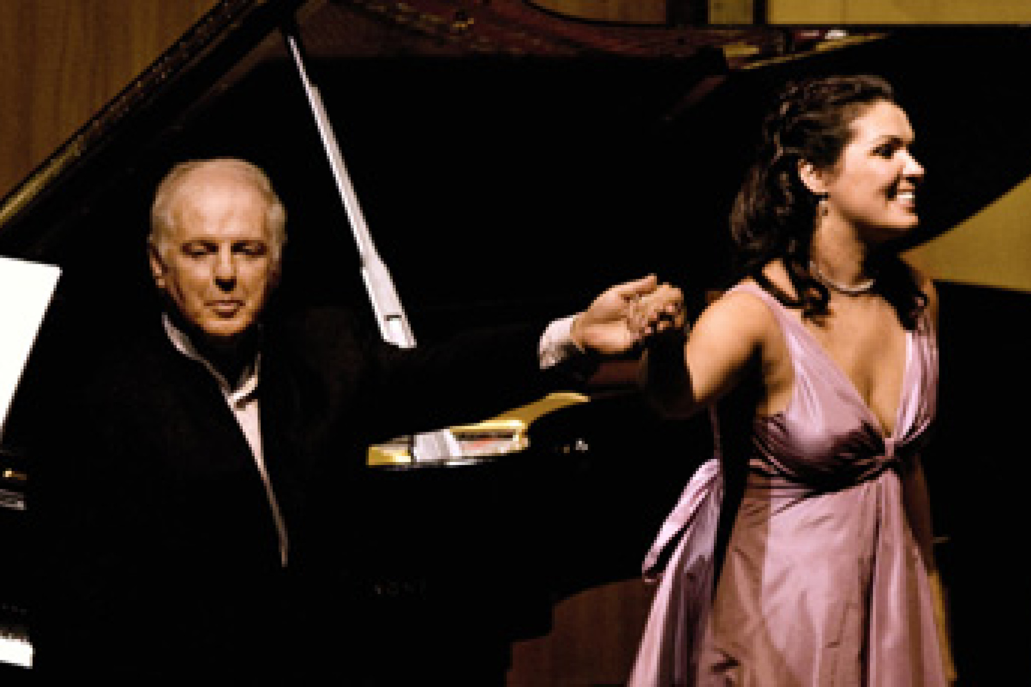 Daniel Barenboim und Anna Netrebko ©Harald Hoffmann