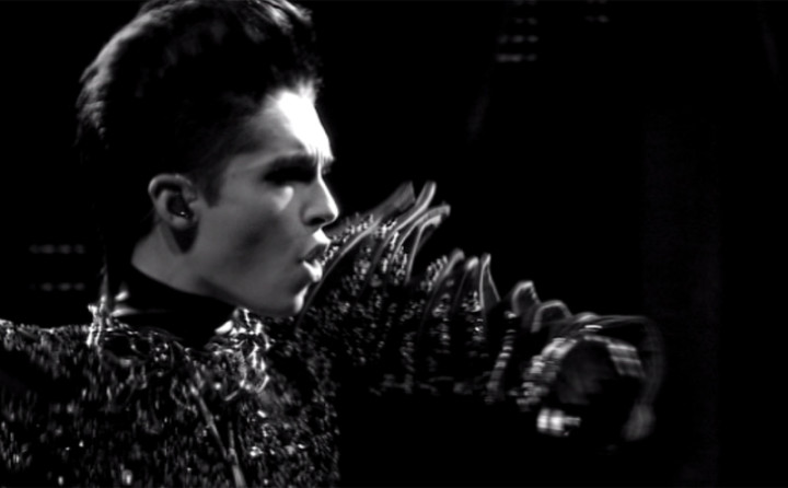 Darkside Of The Sun (Live)