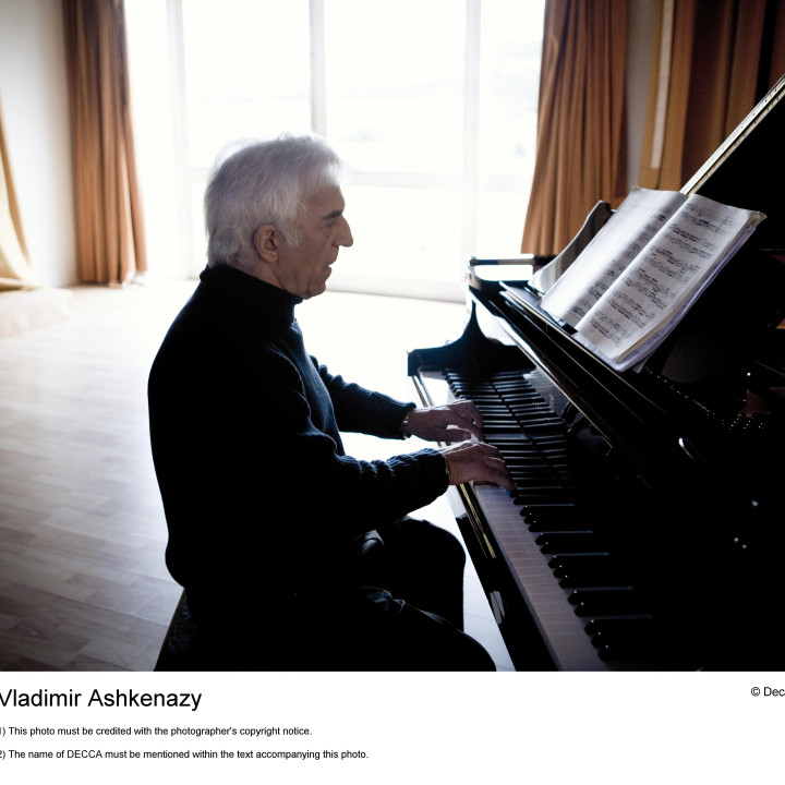 Vladimir Ashkenazy – Bach 2010