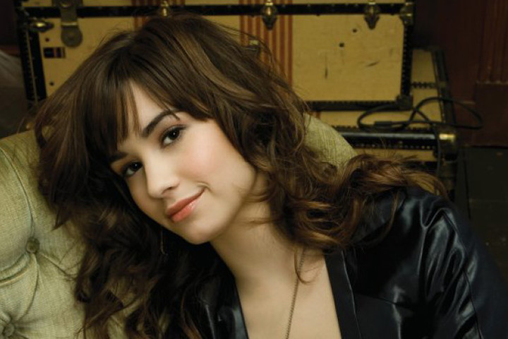 Demi Lovato 2009 - 04