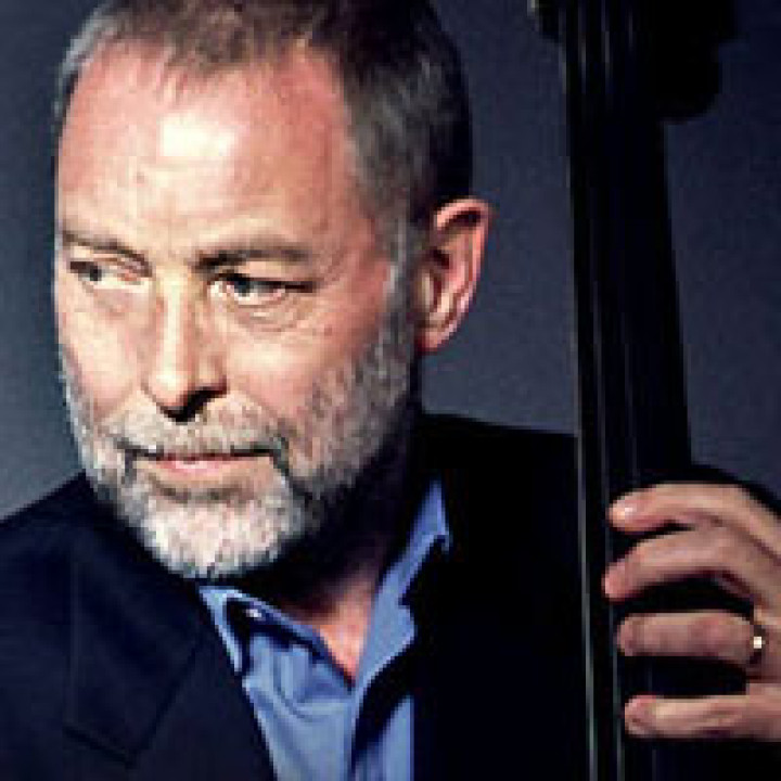 Dave Holland © by Universal Music