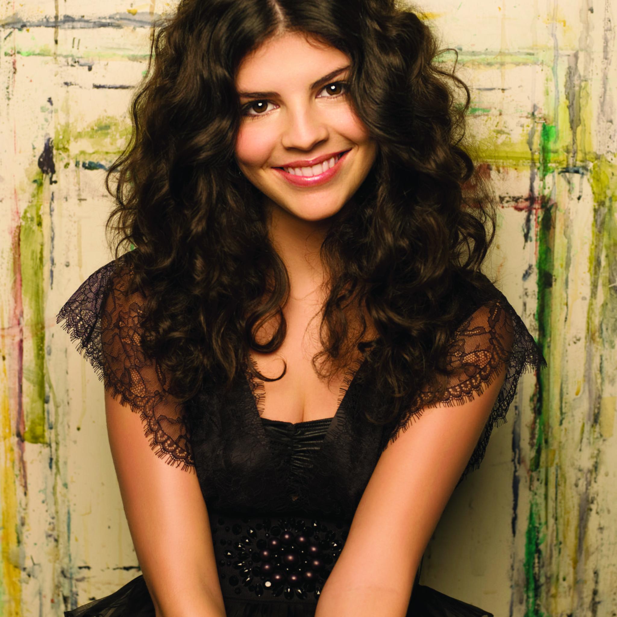 Nikki Yanofsky © by Jeff Lipsky