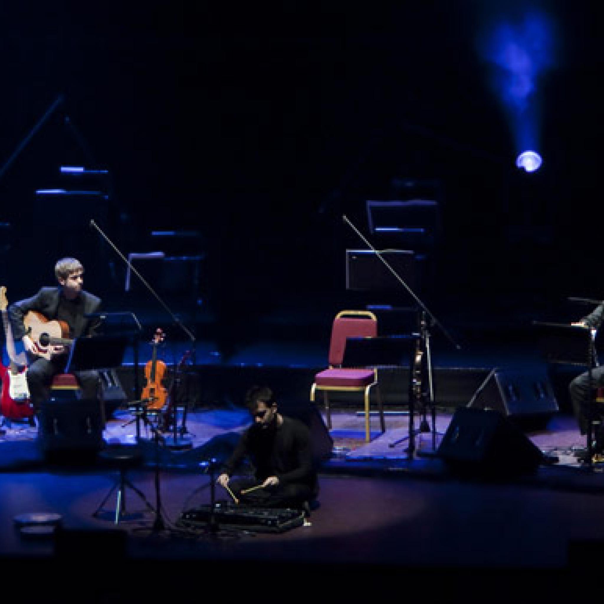 Ludovico Einaudi © Emile Holba