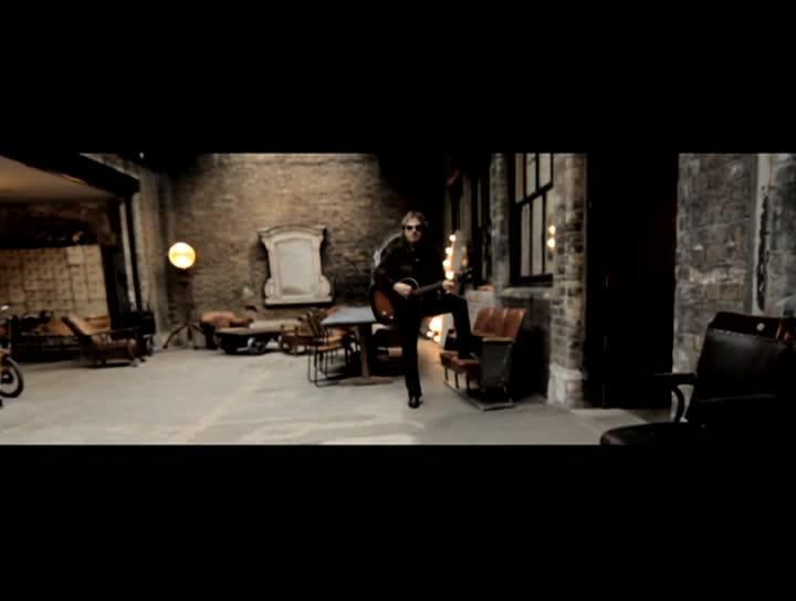 Zucchero Video E´Un Peccato Morir Zucchero Video E´Un Peccato Morir