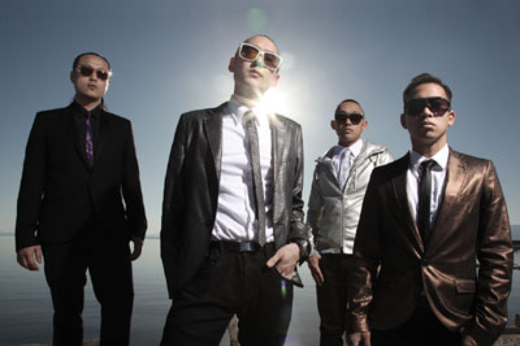 Far East Movement 2010 02_urban