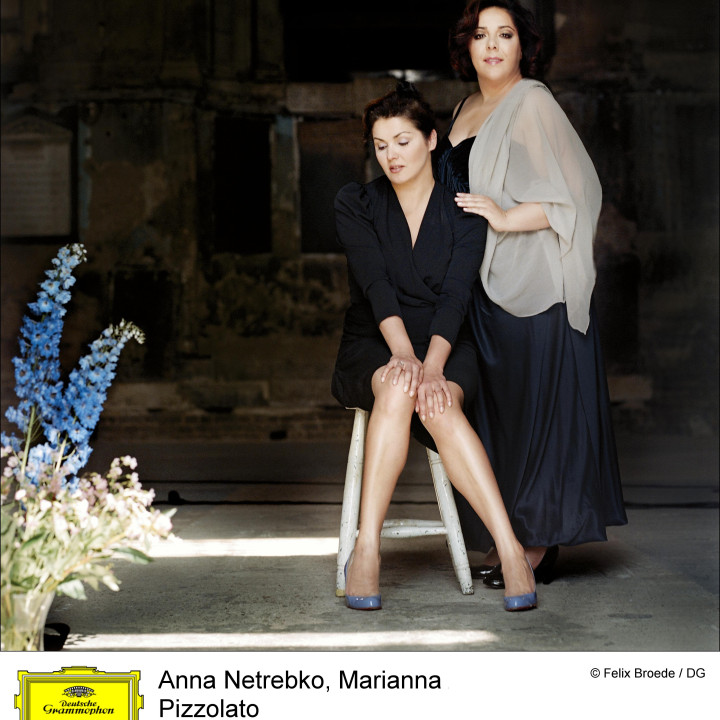 Anna Netrebko & Marianna Pizzolato – Pergolesi: Stabat Mater