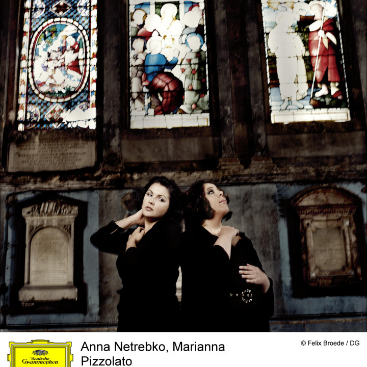 Anna Netrebko & Marianna Pizzolato – Pergolesi: Stabat Mater