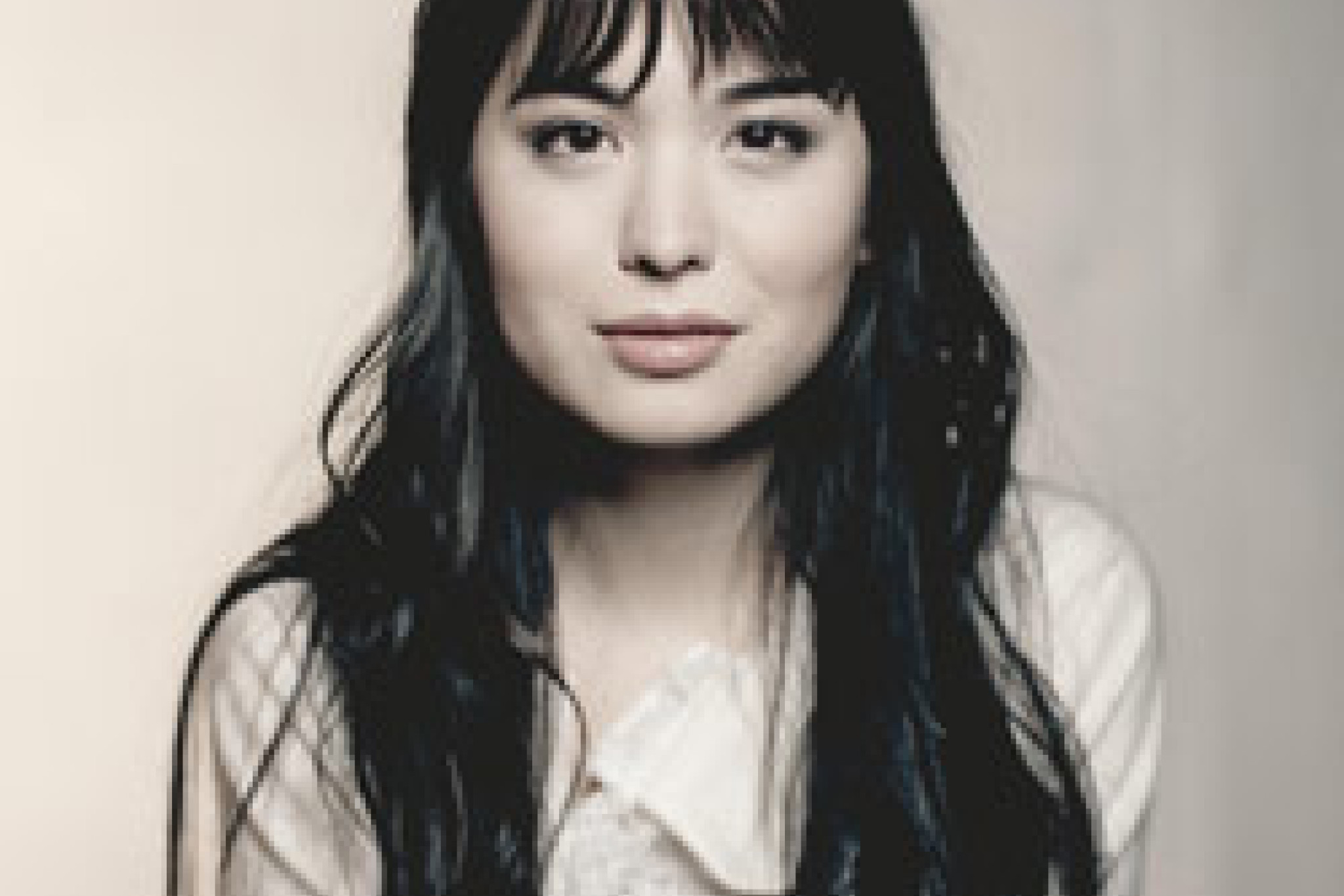 Alice Sara Ott © Felix Broede / DG