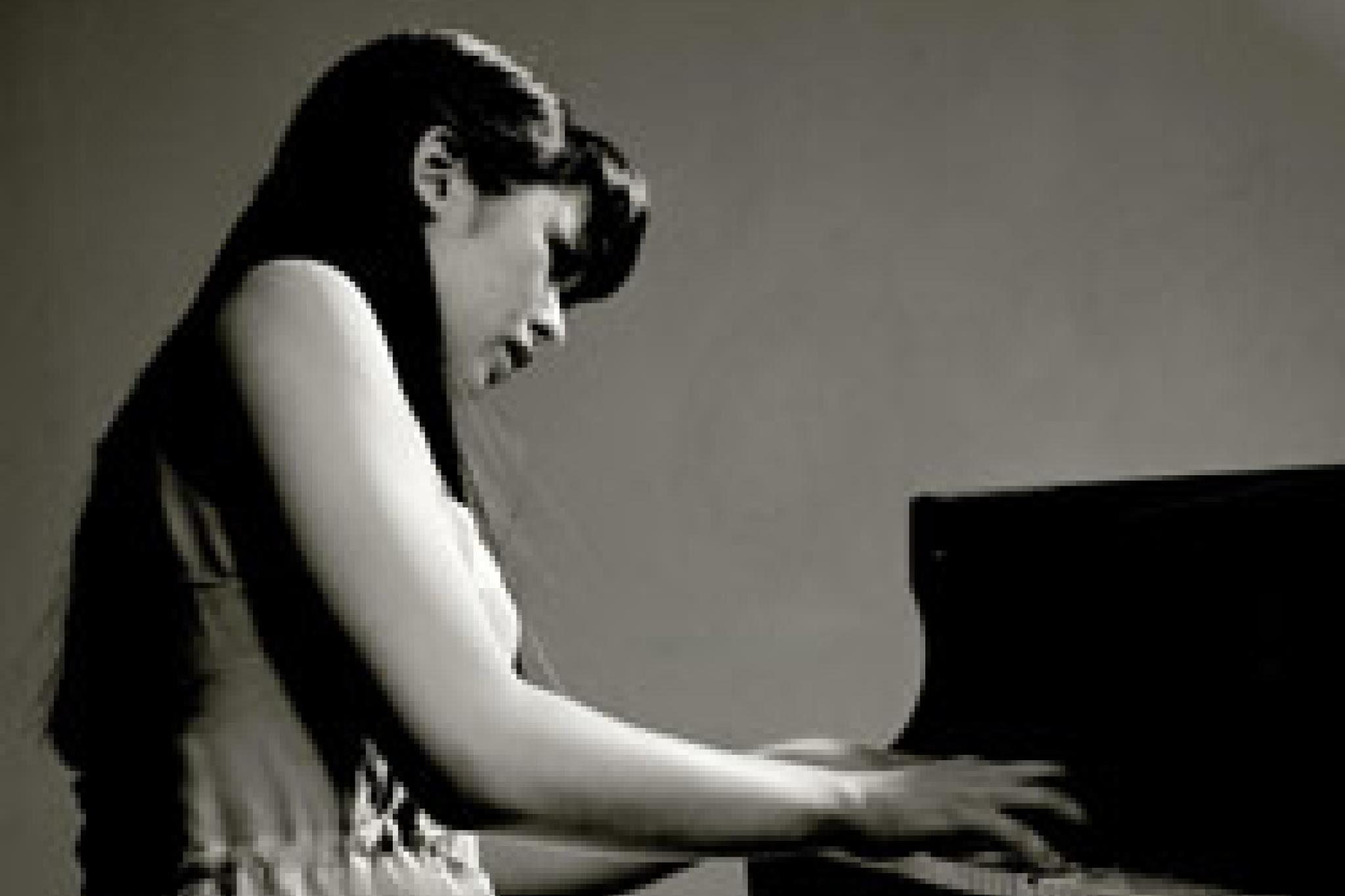 Alice Sara Ott © Felix Broede