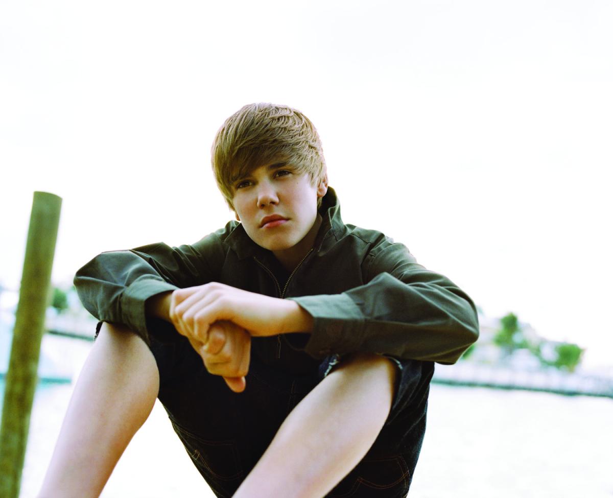 Justin Bieber My Worlds 03