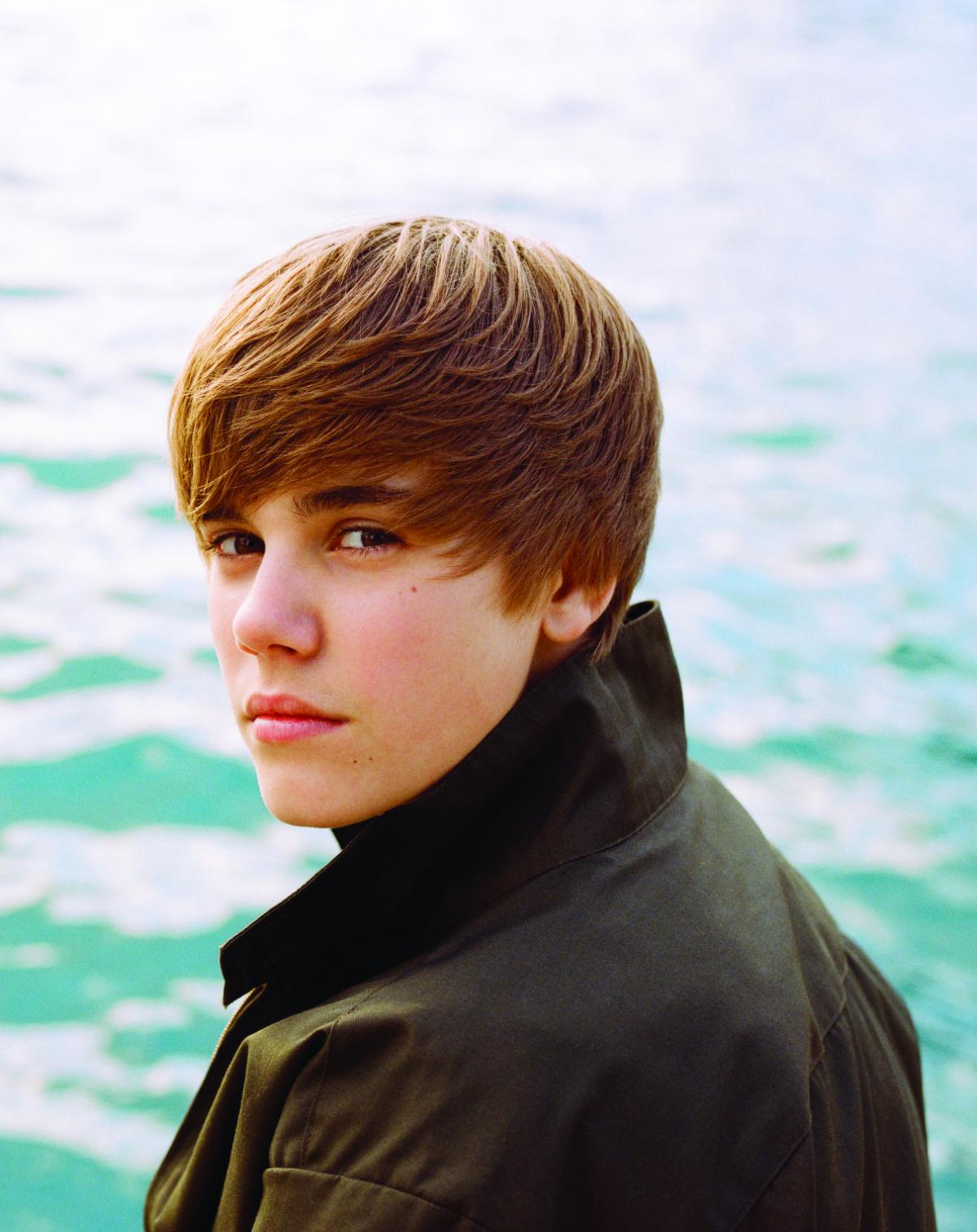 Justin Bieber My Worlds Pressebild 03