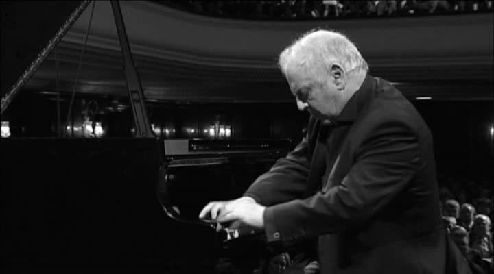 Daniel Barenboim über seine neuen Alben für Decca und DG