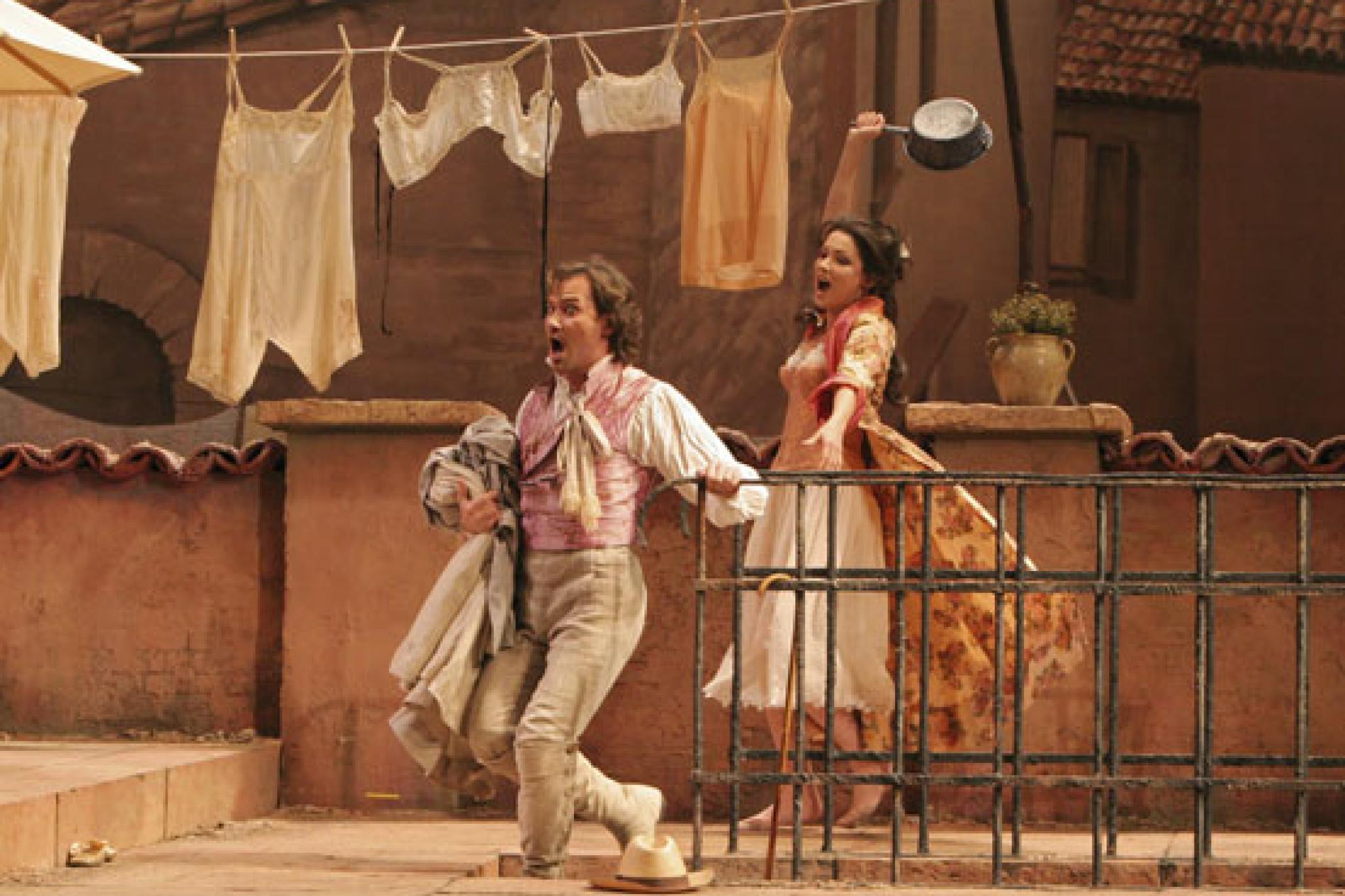 Anna Netrebko und Mariusz Kwiecien in Don Pasquale © Marty Sohl / Metropolitan Opera