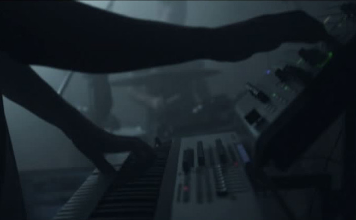 Girls Like You (Live At The Lab)