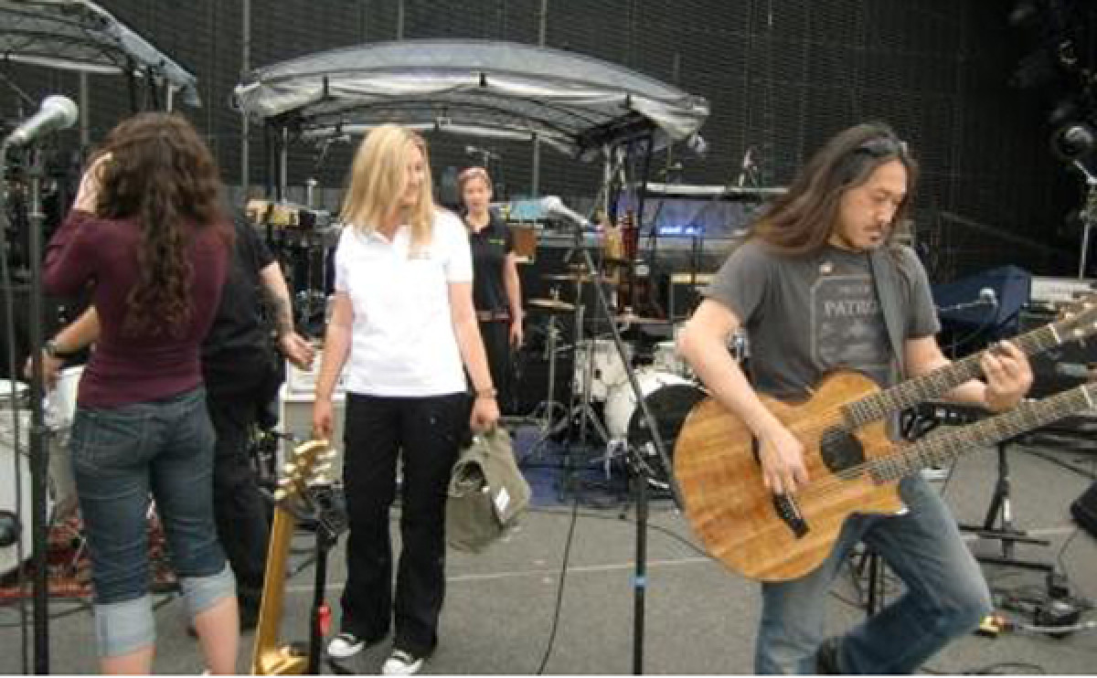 Bon Jovi Tour: Richies Assistent Takumi Suetsugu