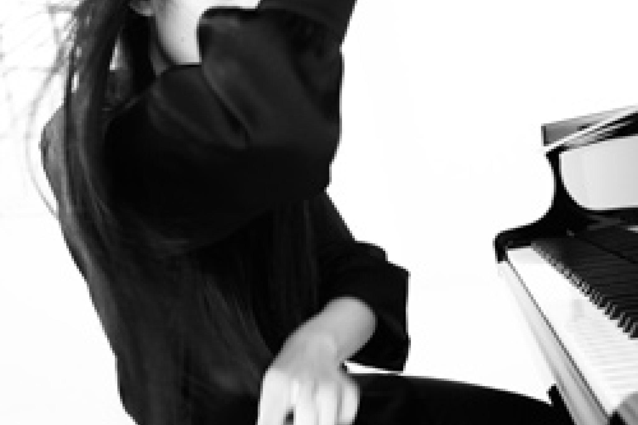 Alice Sara Ott © Esther Haase / DG